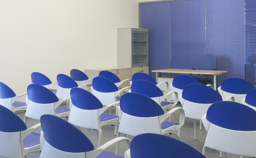 雅思6.5是什么水平？大陆考生均分仅5.9，却可申请IC、爱大、曼大这些英国名 校！